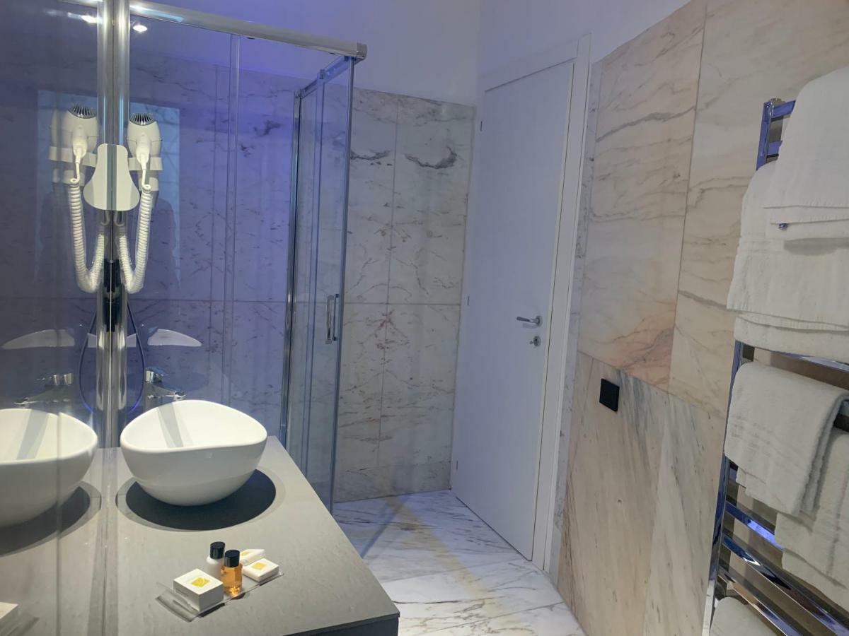 Cellamare Suite & Spa Naples Exterior photo