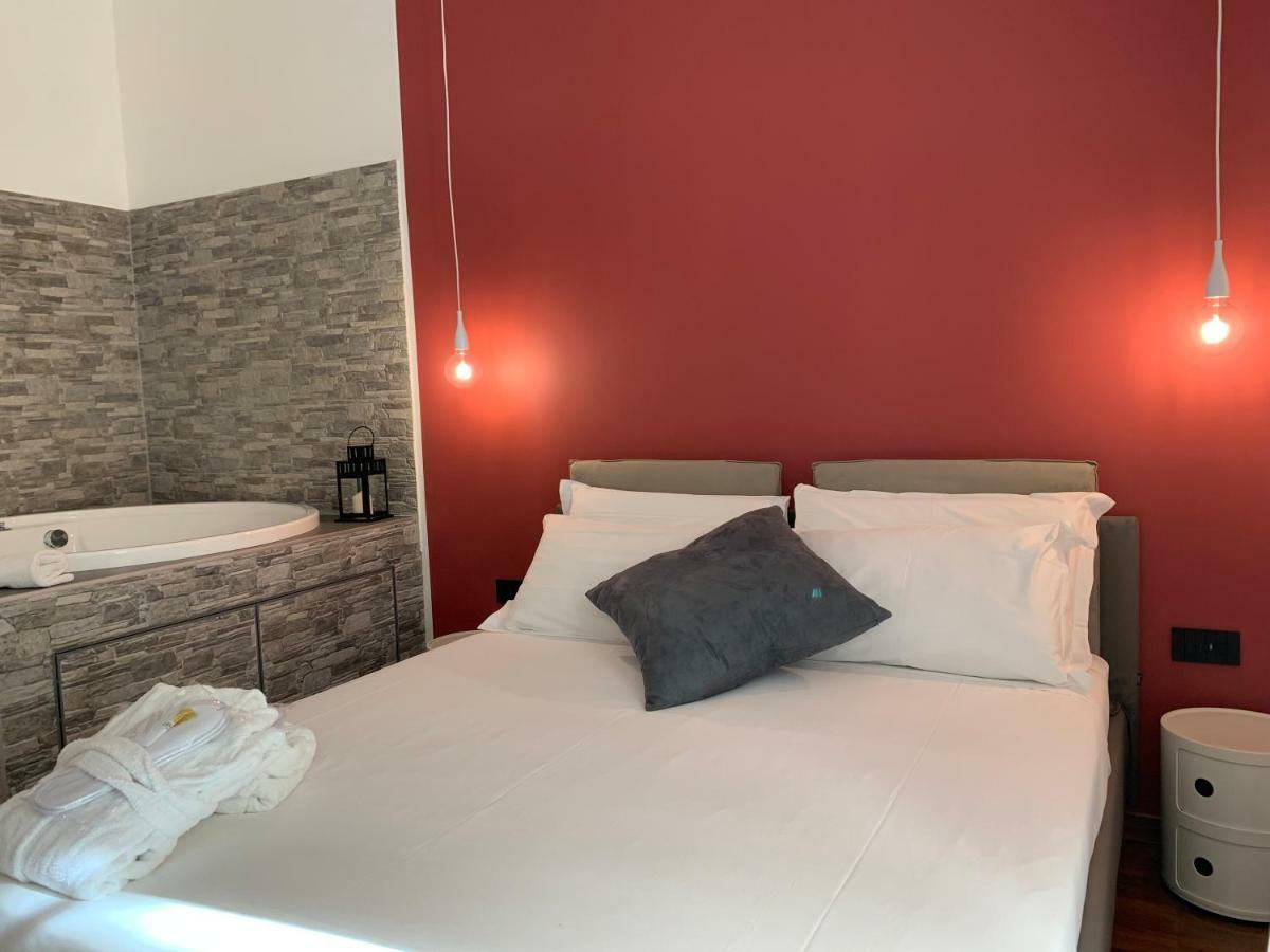 Cellamare Suite & Spa Naples Exterior photo